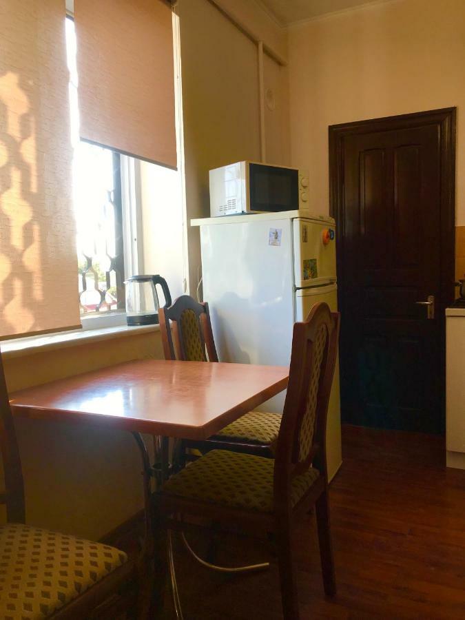 Гостевой Дом Дина Odessa Extérieur photo